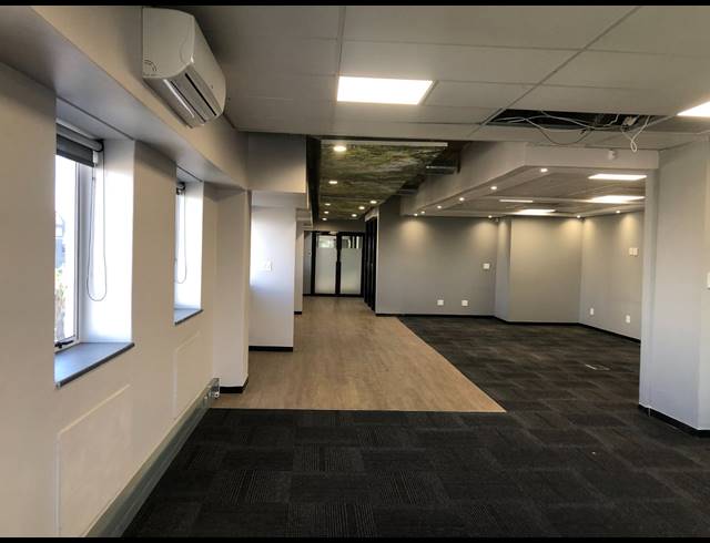 223M² OFFICE TO LET IN ROSEBANK